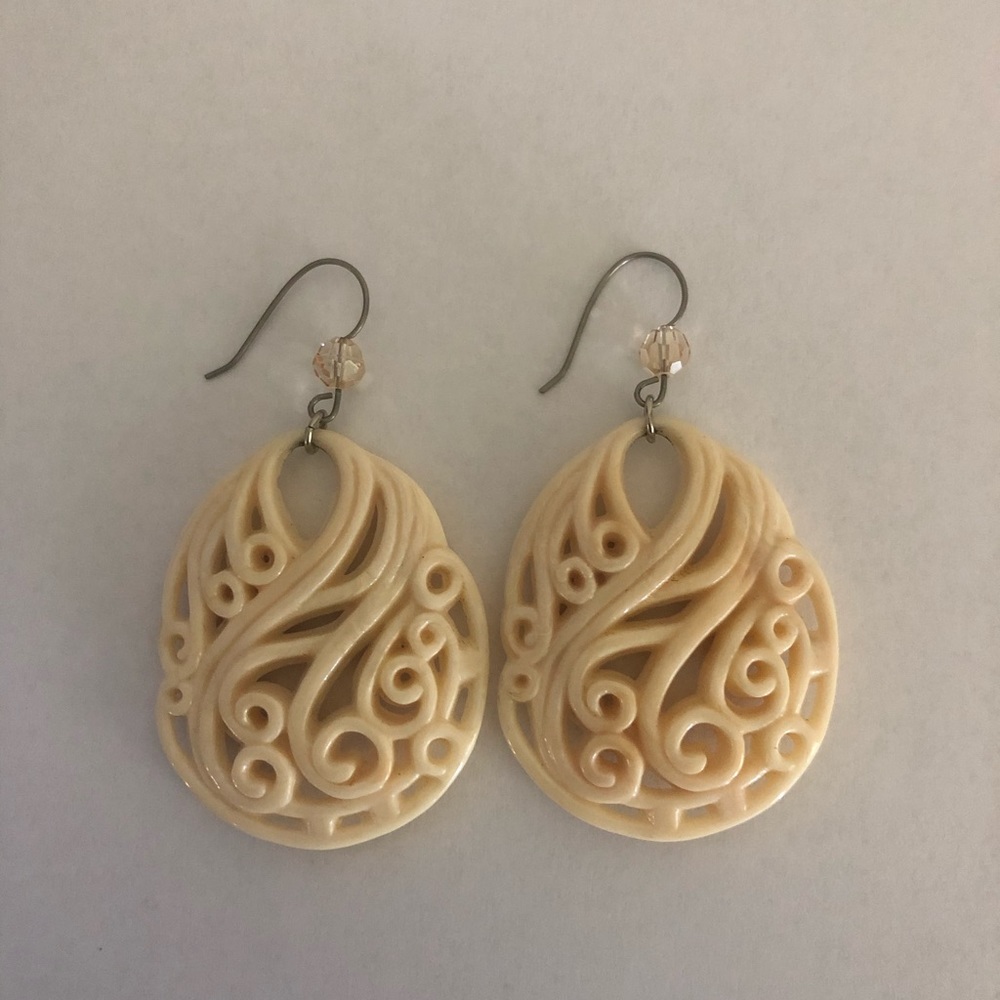 Tarina Tarantino earrings